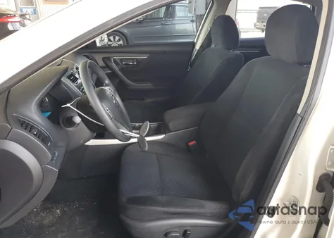 2015 Nissan Altima 2.5 from USA, damaged, VIN 1N4AL3AP5FC215041